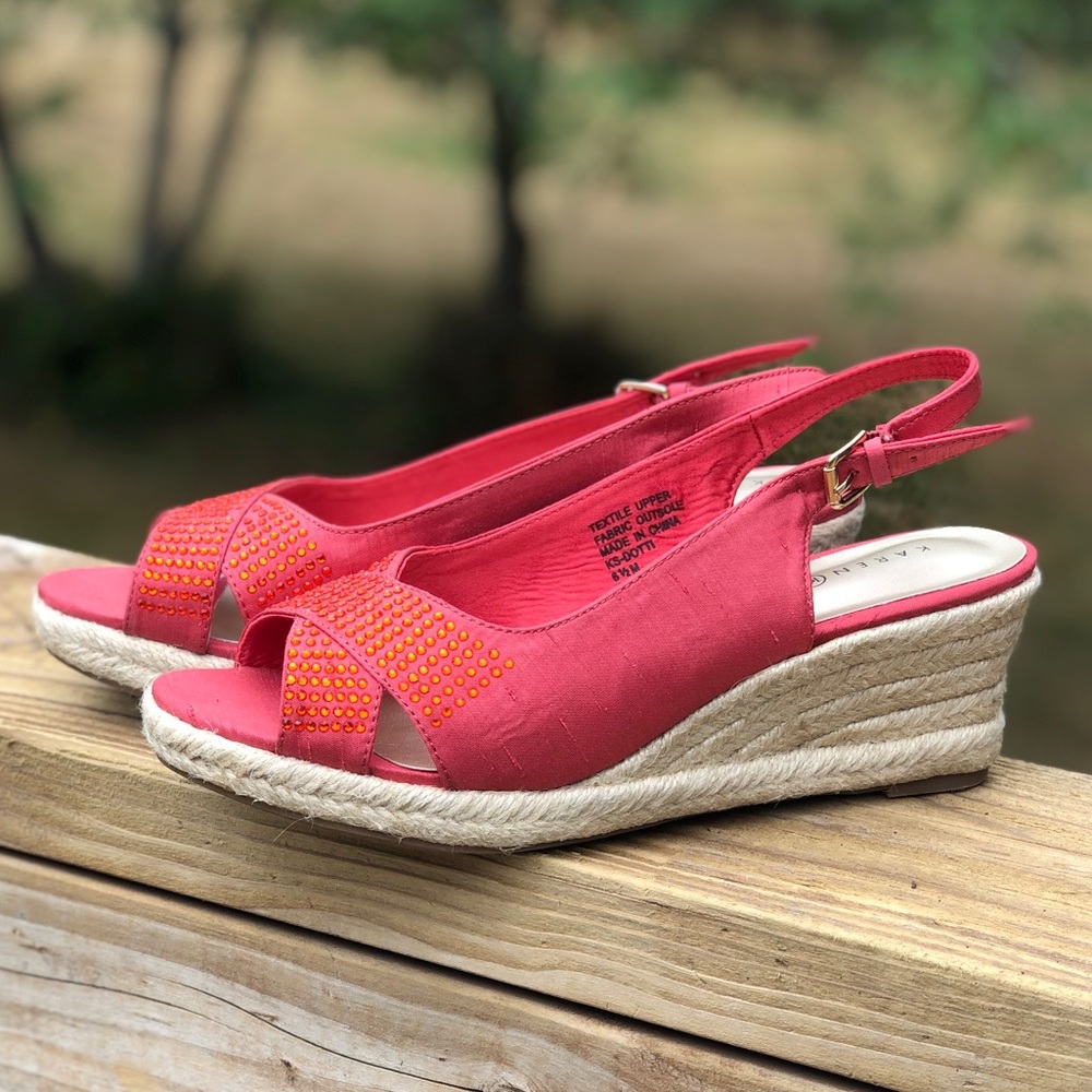 Woman’s Sz 6.5 Karen Scott Wedge Sling Back Sandal